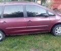 Красный Форд Галакси, объемом двигателя 2 л и пробегом 312 тыс. км за 2200 $, фото 1 на Automoto.ua