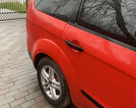 Красный Форд Галакси, объемом двигателя 1.56 л и пробегом 228 тыс. км за 12400 $, фото 4 на Automoto.ua