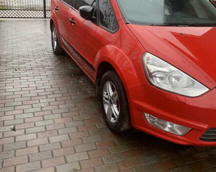 Красный Форд Галакси, объемом двигателя 1.56 л и пробегом 228 тыс. км за 12400 $, фото 16 на Automoto.ua