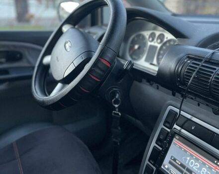 Красный Форд Галакси, объемом двигателя 1.9 л и пробегом 330 тыс. км за 4000 $, фото 6 на Automoto.ua