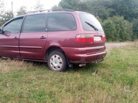 Форд Галакси 1996 в Жмеренке на Automoto.ua Красный Форд Галакси, объемом двигателя 2 л и пробегом 350 тыс. км за 2500 $, фото 1 на Automoto.ua