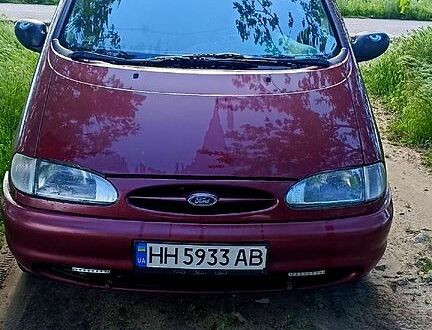 Красный Форд Галакси, объемом двигателя 2 л и пробегом 500 тыс. км за 3500 $, фото 1 на Automoto.ua