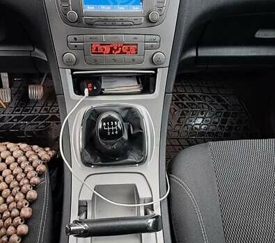 Форд Галакси 2008 в Нетешине на Automoto.ua Форд Галакси, объемом двигателя 2 л и пробегом 254 тыс. км за 8500 $, фото 5 на Automoto.ua