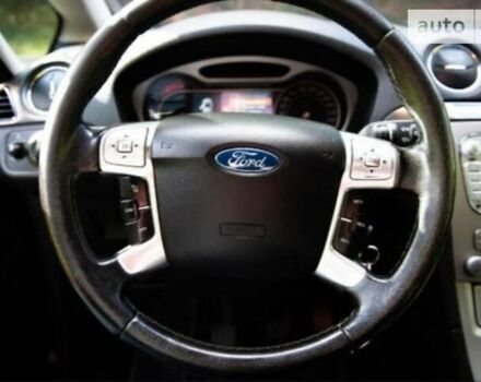 Форд Галакси, объемом двигателя 2 л и пробегом 260 тыс. км за 8800 $, фото 5 на Automoto.ua