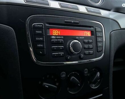 Форд Галаксі 2012 у Мукачево на Automoto.ua Форд Галаксі, об'ємом двигуна 1.6 л та пробігом 313 тис. км за 8600 $, фото 12 на Automoto.ua