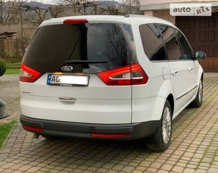 Форд Галаксі, об'ємом двигуна 2 л та пробігом 253 тис. км за 10499 $, фото 4 на Automoto.ua