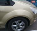 Желтый Форд Галакси, объемом двигателя 2 л и пробегом 255 тыс. км за 9200 $, фото 2 на Automoto.ua