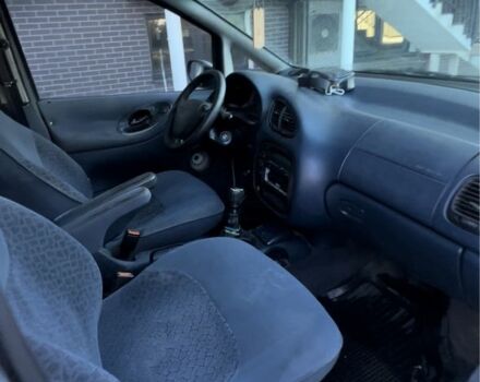 Форд Галакси 1999 в Жовкве на Automoto.ua Серый Форд Галакси, объемом двигателя 1.9 л и пробегом 299 тыс. км за 2399 $, фото 6 на Automoto.ua