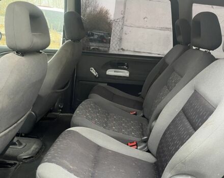 Серый Форд Галакси, объемом двигателя 1.9 л и пробегом 247 тыс. км за 1162 $, фото 7 на Automoto.ua