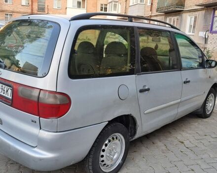 Серый Форд Галакси, объемом двигателя 1.9 л и пробегом 312 тыс. км за 1100 $, фото 4 на Automoto.ua