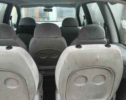 Серый Форд Галакси, объемом двигателя 0 л и пробегом 2 тыс. км за 2200 $, фото 5 на Automoto.ua