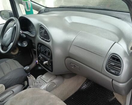 Серый Форд Галакси, объемом двигателя 0 л и пробегом 2 тыс. км за 2200 $, фото 7 на Automoto.ua