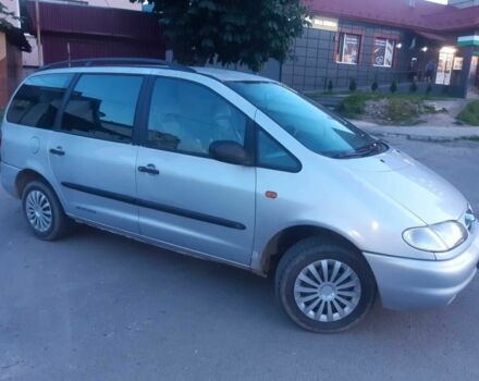 Сірий Форд Галаксі, об'ємом двигуна 2.3 л та пробігом 3 тис. км за 2556 $, фото 4 на Automoto.ua