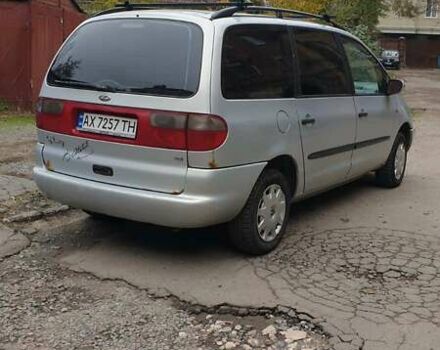 Серый Форд Галакси, объемом двигателя 1.9 л и пробегом 322 тыс. км за 3500 $, фото 1 на Automoto.ua