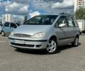 Сірий Форд Галаксі, об'ємом двигуна 2.3 л та пробігом 373 тис. км за 3750 $, фото 1 на Automoto.ua