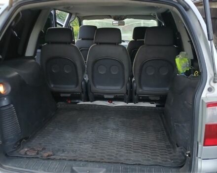 Серый Форд Галакси, объемом двигателя 1.9 л и пробегом 400 тыс. км за 2900 $, фото 7 на Automoto.ua