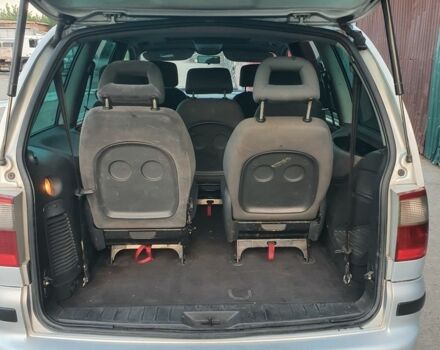 Сірий Форд Галаксі, об'ємом двигуна 1.9 л та пробігом 300 тис. км за 3500 $, фото 3 на Automoto.ua