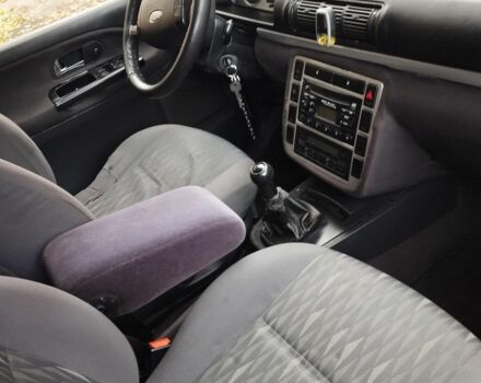 Серый Форд Галакси, объемом двигателя 1.9 л и пробегом 280 тыс. км за 4000 $, фото 5 на Automoto.ua