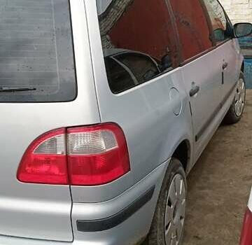 Сірий Форд Галаксі, об'ємом двигуна 2 л та пробігом 295 тис. км за 3900 $, фото 2 на Automoto.ua