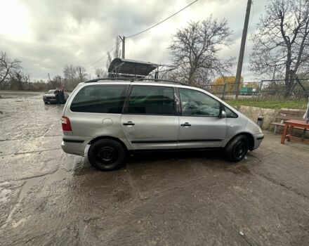 Серый Форд Галакси, объемом двигателя 0 л и пробегом 380 тыс. км за 2050 $, фото 2 на Automoto.ua