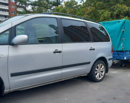 Серый Форд Галакси, объемом двигателя 1.9 л и пробегом 270 тыс. км за 4500 $, фото 2 на Automoto.ua