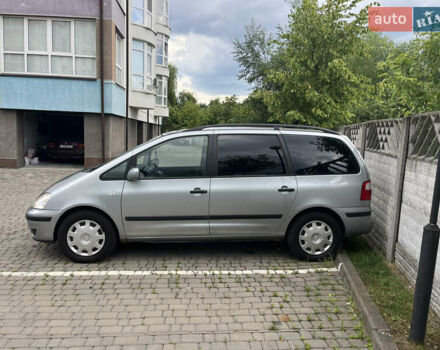 Сірий Форд Галаксі, об'ємом двигуна 2 л та пробігом 205 тис. км за 4500 $, фото 3 на Automoto.ua