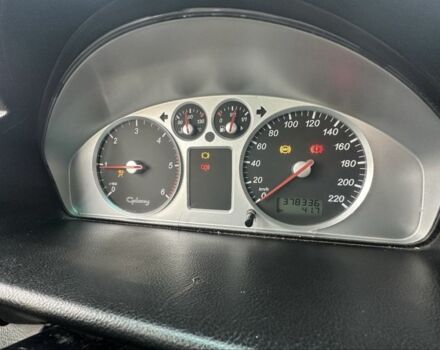 Серый Форд Галакси, объемом двигателя 1.9 л и пробегом 330 тыс. км за 2100 $, фото 5 на Automoto.ua