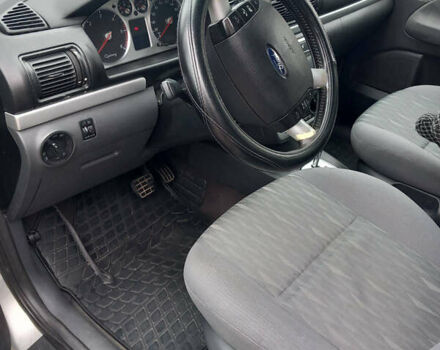 Серый Форд Галакси, объемом двигателя 1.9 л и пробегом 270 тыс. км за 4500 $, фото 3 на Automoto.ua