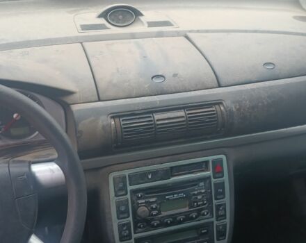 Серый Форд Галакси, объемом двигателя 2 л и пробегом 406 тыс. км за 712 $, фото 2 на Automoto.ua