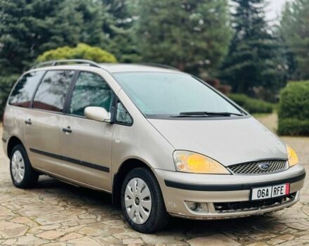 Серый Форд Галакси, объемом двигателя 1.9 л и пробегом 300 тыс. км за 2050 $, фото 4 на Automoto.ua