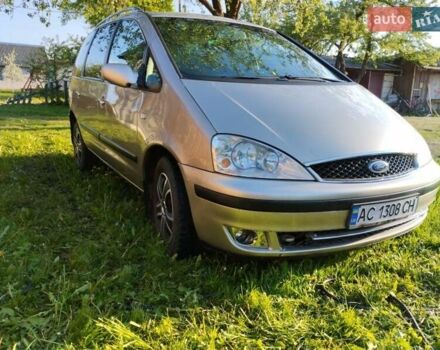 Серый Форд Галакси, объемом двигателя 1.9 л и пробегом 275 тыс. км за 3200 $, фото 1 на Automoto.ua