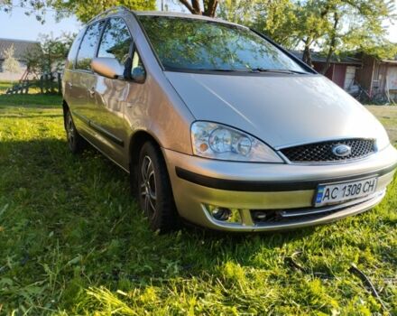 Серый Форд Галакси, объемом двигателя 1.9 л и пробегом 275 тыс. км за 3200 $, фото 2 на Automoto.ua