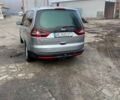 Серый Форд Галакси, объемом двигателя 1.75 л и пробегом 326 тыс. км за 8000 $, фото 4 на Automoto.ua