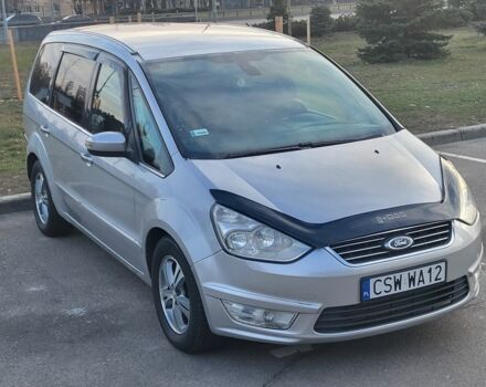 Серый Форд Галакси, объемом двигателя 1.8 л и пробегом 280 тыс. км за 4500 $, фото 1 на Automoto.ua