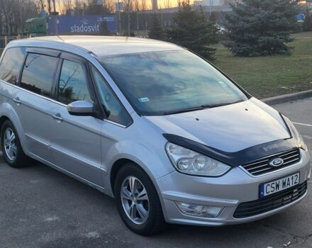Серый Форд Галакси, объемом двигателя 1.8 л и пробегом 280 тыс. км за 4500 $, фото 6 на Automoto.ua