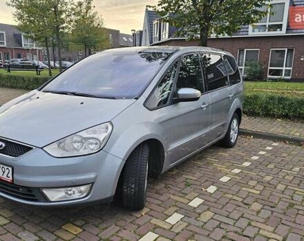 Серый Форд Галакси, объемом двигателя 1.8 л и пробегом 234 тыс. км за 7000 $, фото 2 на Automoto.ua