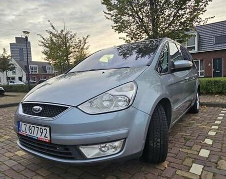 Серый Форд Галакси, объемом двигателя 1.8 л и пробегом 234 тыс. км за 7000 $, фото 4 на Automoto.ua