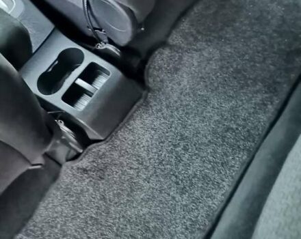 Сірий Форд Галаксі, об'ємом двигуна 2 л та пробігом 269 тис. км за 9000 $, фото 14 на Automoto.ua