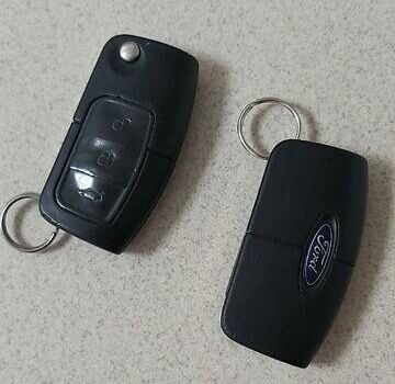 Сірий Форд Галаксі, об'ємом двигуна 2 л та пробігом 298 тис. км за 8000 $, фото 27 на Automoto.ua