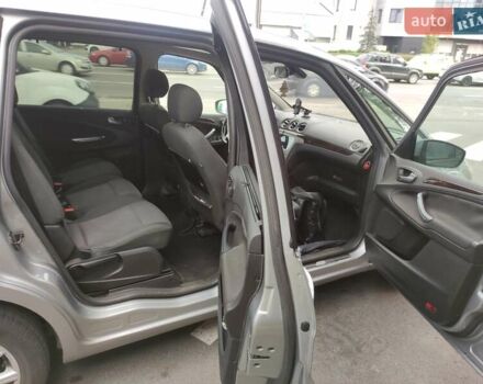 Серый Форд Галакси, объемом двигателя 1.75 л и пробегом 260 тыс. км за 8500 $, фото 11 на Automoto.ua