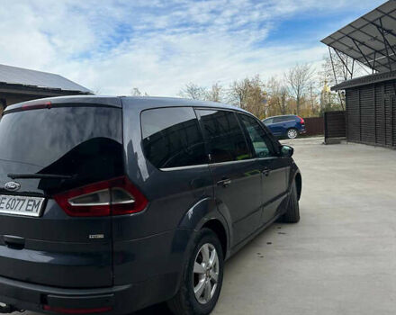 Серый Форд Галакси, объемом двигателя 2 л и пробегом 327 тыс. км за 9500 $, фото 3 на Automoto.ua