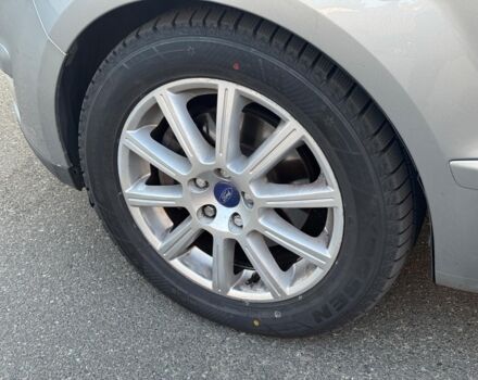 Серый Форд Галакси, объемом двигателя 1.8 л и пробегом 240 тыс. км за 9690 $, фото 8 на Automoto.ua