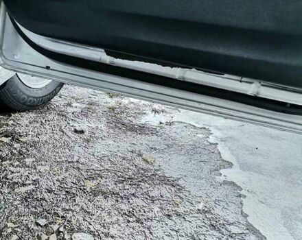 Сірий Форд Галаксі, об'ємом двигуна 2 л та пробігом 269 тис. км за 9000 $, фото 16 на Automoto.ua