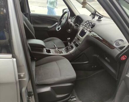 Серый Форд Галакси, объемом двигателя 1.75 л и пробегом 260 тыс. км за 8500 $, фото 5 на Automoto.ua