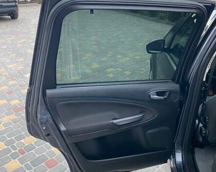 Сірий Форд Галаксі, об'ємом двигуна 2.18 л та пробігом 260 тис. км за 8000 $, фото 16 на Automoto.ua