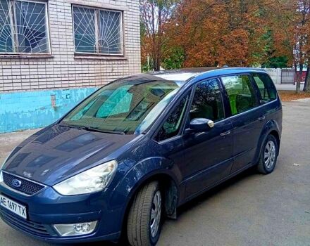 Сірий Форд Галаксі, об'ємом двигуна 2 л та пробігом 218 тис. км за 7800 $, фото 1 на Automoto.ua