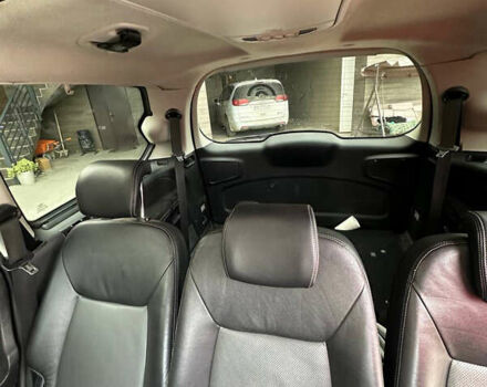 Серый Форд Галакси, объемом двигателя 2 л и пробегом 327 тыс. км за 9500 $, фото 10 на Automoto.ua