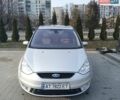 Сірий Форд Галаксі, об'ємом двигуна 2 л та пробігом 295 тис. км за 8000 $, фото 1 на Automoto.ua