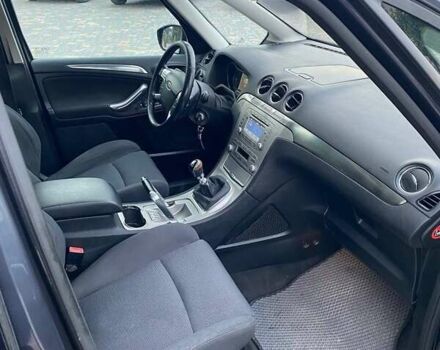 Сірий Форд Галаксі, об'ємом двигуна 2.18 л та пробігом 260 тис. км за 8000 $, фото 10 на Automoto.ua