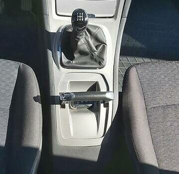 Сірий Форд Галаксі, об'ємом двигуна 2 л та пробігом 298 тис. км за 8000 $, фото 20 на Automoto.ua